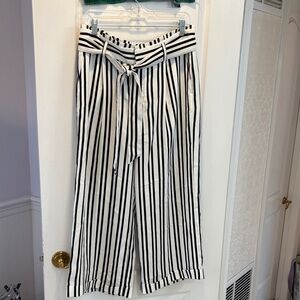 NWT BR Black and White Striped Wide-Leg Pants